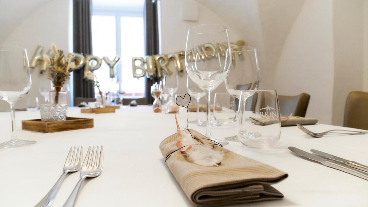 Auberge De Bellelay Restaurant Chez Aron Balde Экстерьер фото
