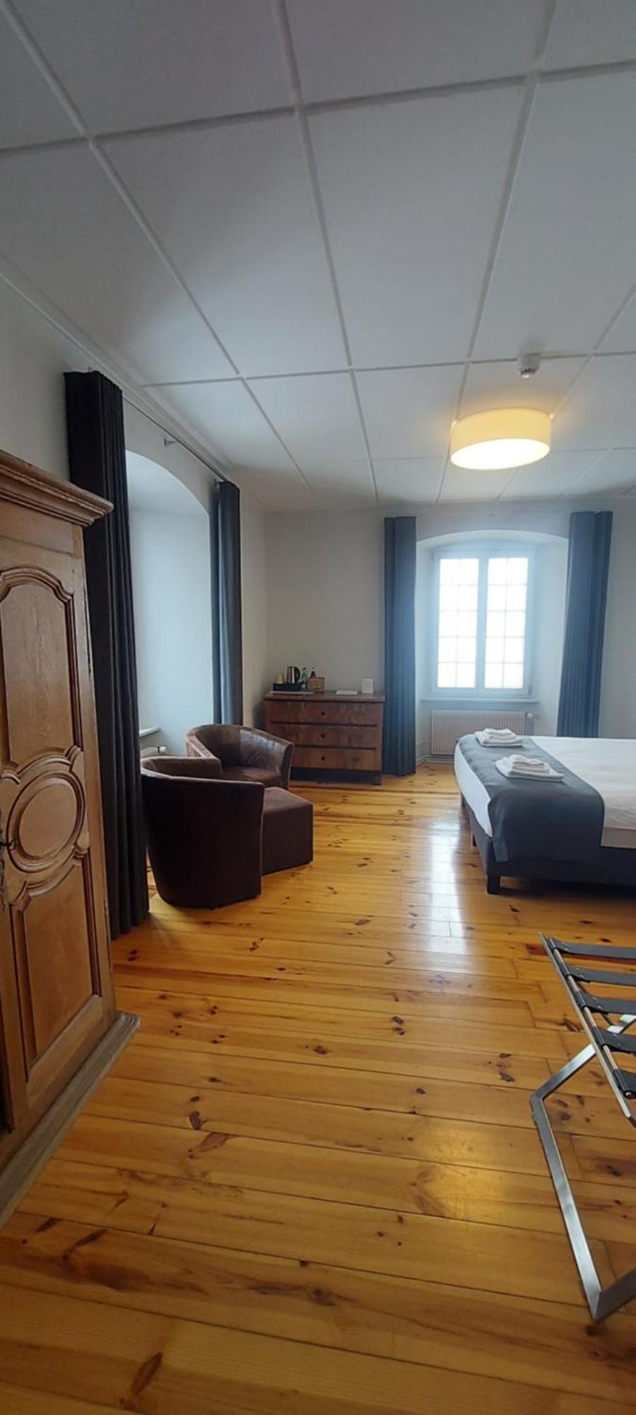 Auberge De Bellelay Restaurant Chez Aron Balde Экстерьер фото